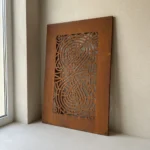 Panel Dekoracyjny Metalowy Celtic Maze – ażurowy panel ścienny o geometrycznym wzorze