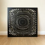 Panel dekoracyjny metalowy czarny promienisty wzór słońce ażurowy na ścianę