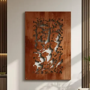 Panel dekoracyjny metalowy Secret Garden – cortenowy, z ażurowym wzorem kwiatów i liści.