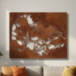 Panel dekoracyjny metalowy Forest Shadow z ażurowym motywem liści i gałęzi przypominających cień lasu.