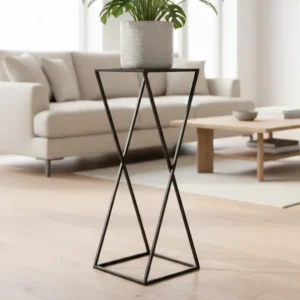 Stojak Metalowy na Kwiaty Minimal Czarny – nowoczesny, geometryczny kwietnik z metalu malowanego proszkowo.