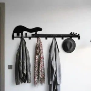 Metalowy wieszak ścienny Gitara Basowa w kształcie gitary basowej z haczykami na ubrania