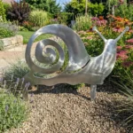 Dekoracja ogrodowa ślimak do wbicia w ziemię Spiralny Ślimak Ogrodowy – metalowy ślimak ze spiralną muszlą