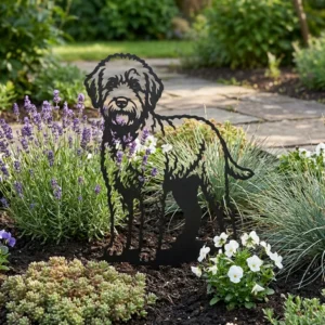Lagotto v4 – dekoracja ogrodowa metalowa przedstawiająca stojącego psa rasy lagotto