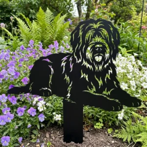 Owczarek francuski Briard v2 – dekoracja ogrodowa metalowa do wbicia