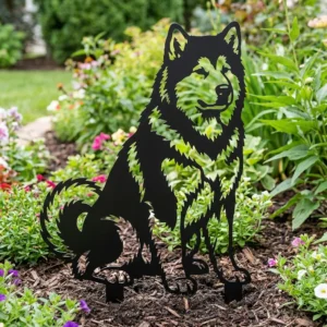 Alaskan Malamute – metalowa dekoracja ogrodowa do wbicia w ziemię